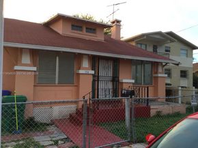 114 NW 10th Ave, Miami FL 33128