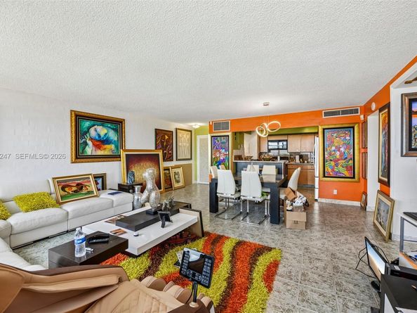 2100 Sans Souci Blvd B706, North Miami FL 33181