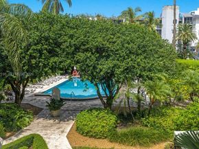 255 W 24th St 501, Miami Beach FL 33140