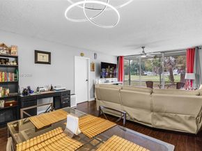 8411 Lagos De Campo Blvd 110U, Tamarac FL 33321