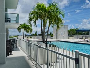 1861 NW North River Dr 3, Miami FL 33125