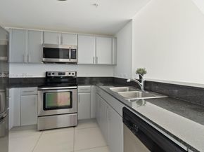 1861 NW North River Dr 3, Miami FL 33125