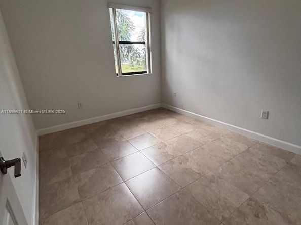 11378 SW 254th Ter, Homestead FL 33032