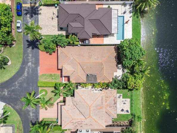 9510 SW 164th Ct, Miami FL 33196