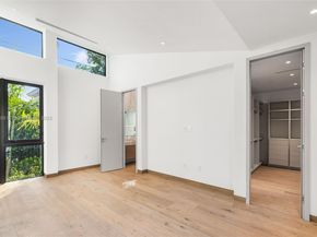 6716 San Vicente St, Coral Gables FL 33146