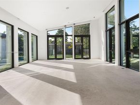6716 San Vicente St, Coral Gables FL 33146