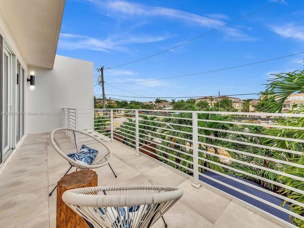 1808 Coral Ridge Dr 1808, Fort Lauderdale FL 33305