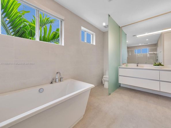 1808 Coral Ridge Dr 1808, Fort Lauderdale FL 33305