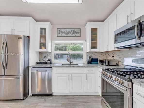 20112 NW 12th Ct, Miami Gardens FL 33169