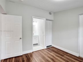 2281 SW 15th St, Fort Lauderdale FL 33312