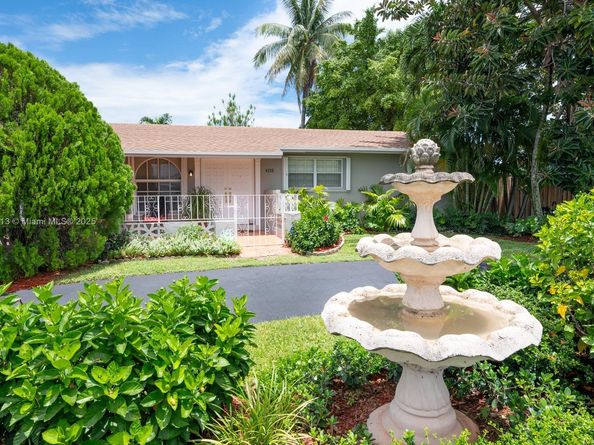 4235 SW 97th Ave, Miami FL 33165