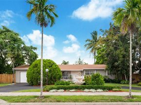 4235 SW 97th Ave, Miami FL 33165