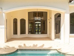 260 NE Wavecrest Ct, Boca Raton FL 33432