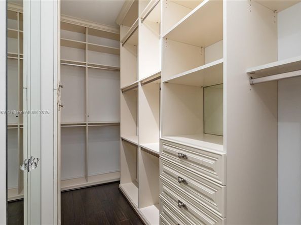 260 NE Wavecrest Ct, Boca Raton FL 33432