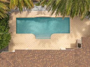 260 NE Wavecrest Ct, Boca Raton FL 33432