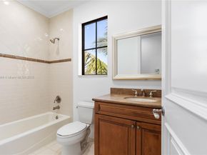 260 NE Wavecrest Ct, Boca Raton FL 33432