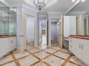 260 NE Wavecrest Ct, Boca Raton FL 33432