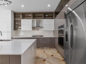 260 NE Wavecrest Ct, Boca Raton FL 33432