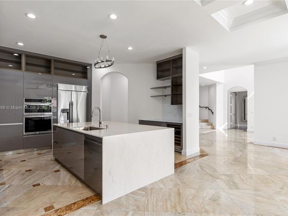 260 NE Wavecrest Ct, Boca Raton FL 33432