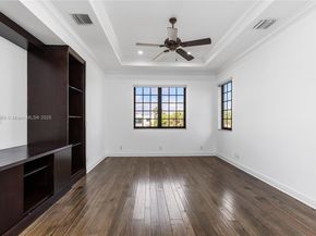 260 NE Wavecrest Ct, Boca Raton FL 33432