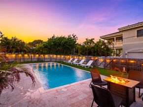 1305 Funston St, Hollywood FL 33019