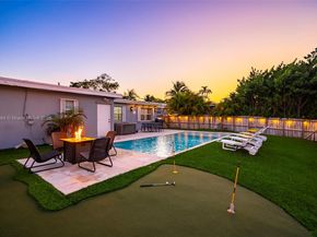 1305 Funston St, Hollywood FL 33019