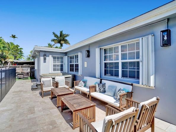1305 Funston St, Hollywood FL 33019