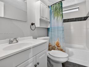 3024 SW 52nd St, Dania Beach FL 33312