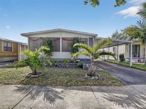 3024 SW 52nd St, Dania Beach FL 33312