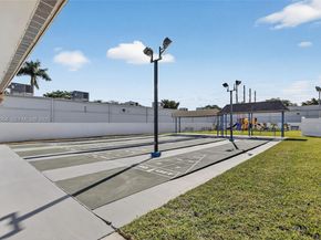 3024 SW 52nd St, Dania Beach FL 33312