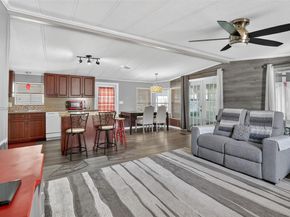 3024 SW 52nd St, Dania Beach FL 33312