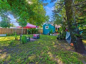 2447 Wilson St, Hollywood FL 33020