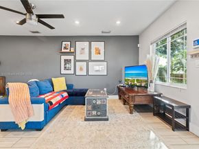 2447 Wilson St, Hollywood FL 33020