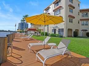341 N Birch Rd 216, Fort Lauderdale FL 33304