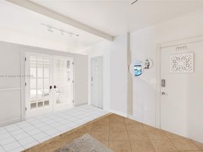 1701 S Ocean Dr 105, Hollywood FL 33019