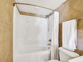 1701 S Ocean Dr 105, Hollywood FL 33019