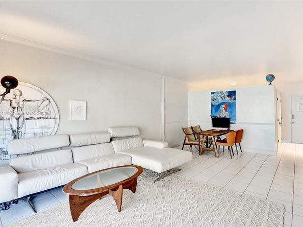 1701 S Ocean Dr 105, Hollywood FL 33019