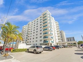 1701 S Ocean Dr 105, Hollywood FL 33019