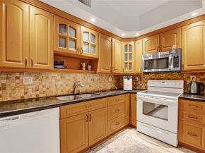 1701 S Ocean Dr 105, Hollywood FL 33019