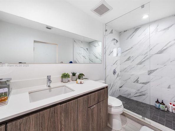 2437 SW 25th Ter, Miami FL 33133