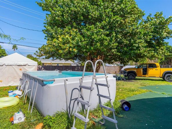 10755 SW 217th St, Miami FL 33170