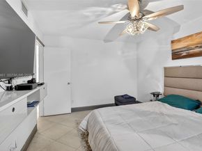 1250 SW 113th Ter 201, Pembroke Pines FL 33025