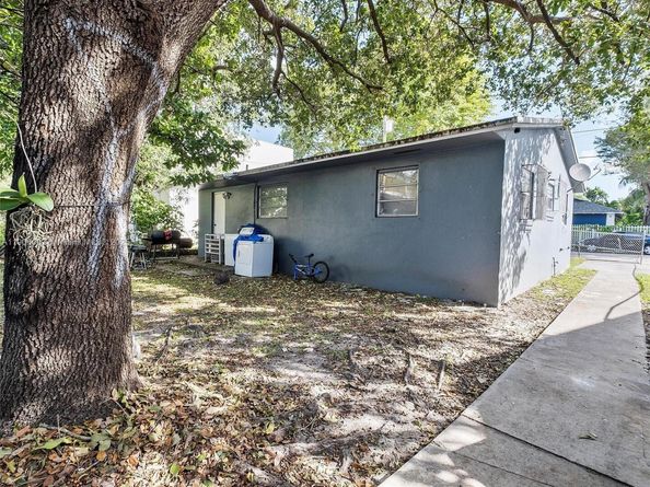 5936 NW 1st Ave, Miami FL 33127