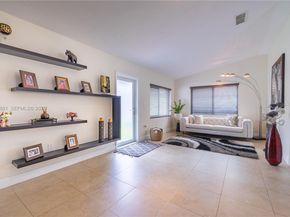 14766 SW 81st St, Miami FL 33193