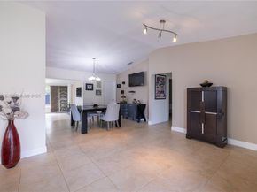 14766 SW 81st St, Miami FL 33193