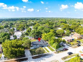 910 NW 133rd St, North Miami FL 33168