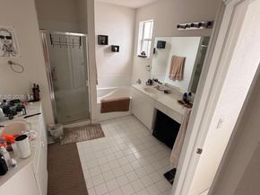 7586 NW 113th Path, Doral FL 33178