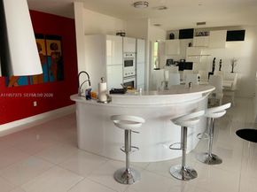 7586 NW 113th Path, Doral FL 33178