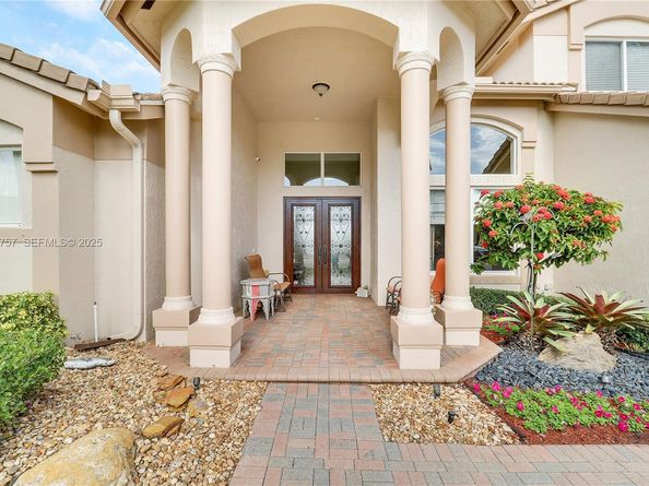 11471 Paradise Cove Ln, Wellington FL 33449