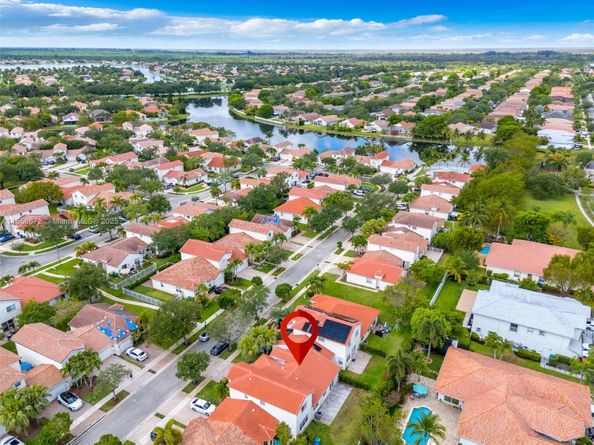 18801 SW 25th Ct, Miramar FL 33029